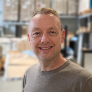 Kontakt Oss 8 Kontakt Oss 8